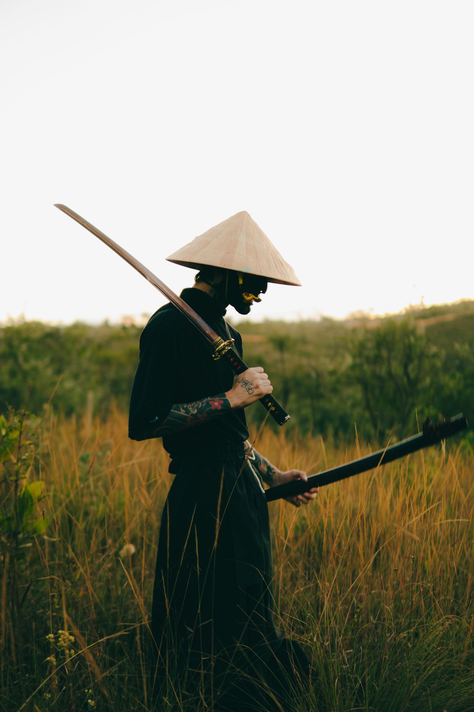 A lone swordsman at dusk — still from a jidaigeki feature